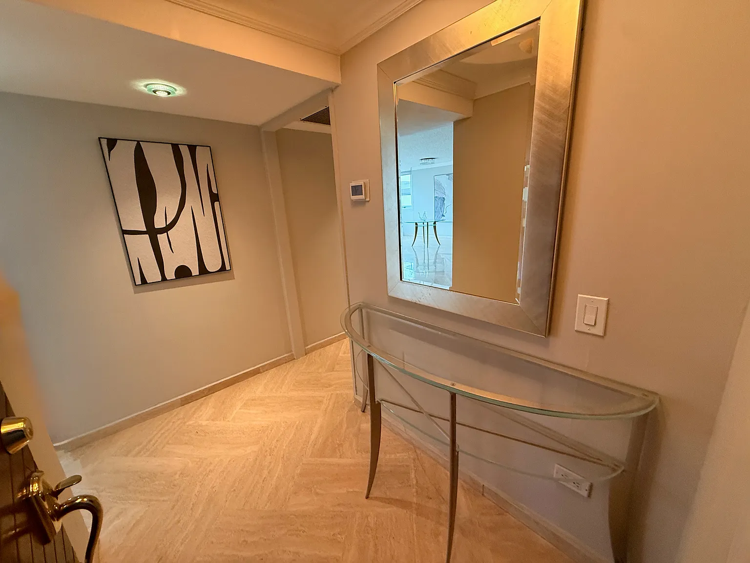3 bed, $2,500 — Photo 1