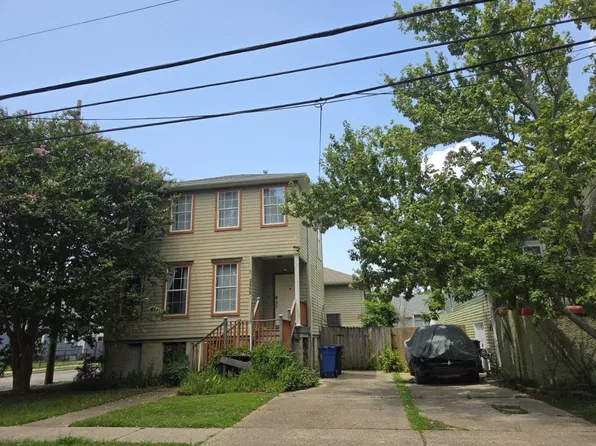 3300 Upperline St, New Orleans, LA 70125
