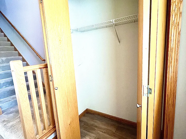 9010 Marsh Run St — Photo 13