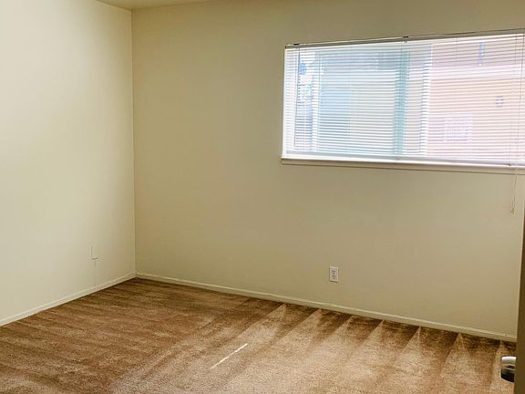 4th image of 1267 Coronado Dr APT 2
