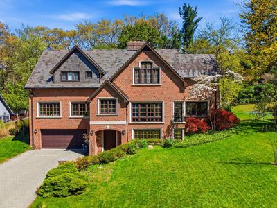 1041 Heather Way, Ann Arbor, MI, 48104