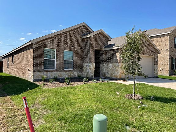 2nd image of 4417 Sagecroft Dr