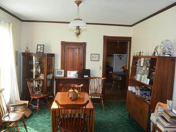 3rd image of 153 Champlain Ave