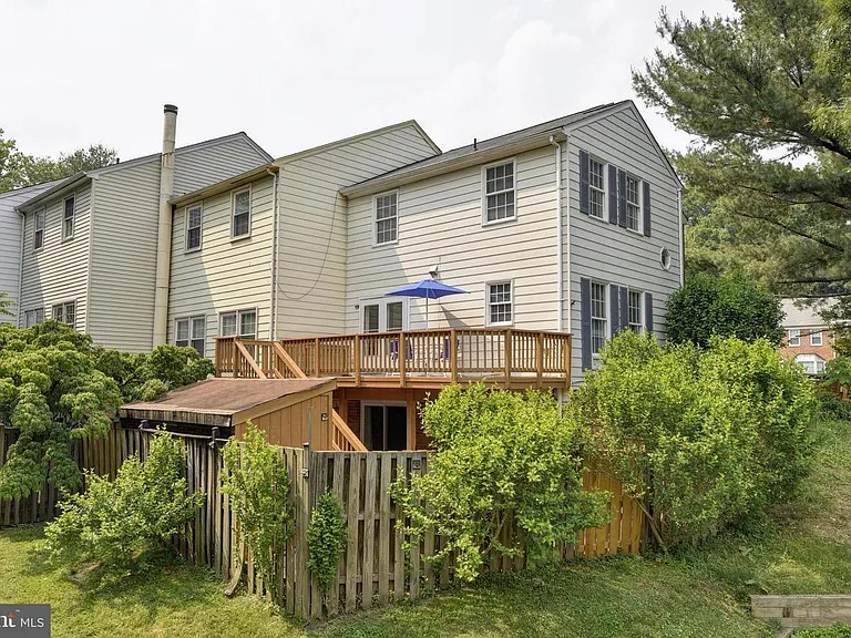 6341 Buffie Ct — Photo 37