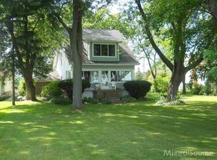 6677 S River Rd, Cottrellville, MI 48039