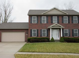 3902 Danbridge Dr, Lansing, MI 48906