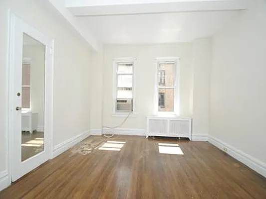 Rented by Buchbinder & Warren | media 14