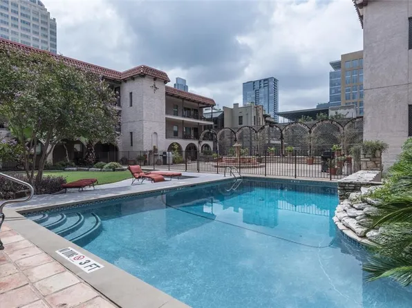 505 W 7th St APT 103, Austin, TX 78701