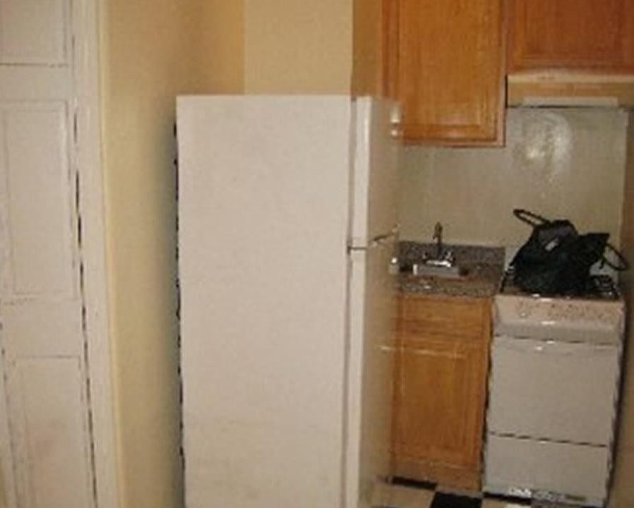 2nd image of 351 W 14th St APT 8