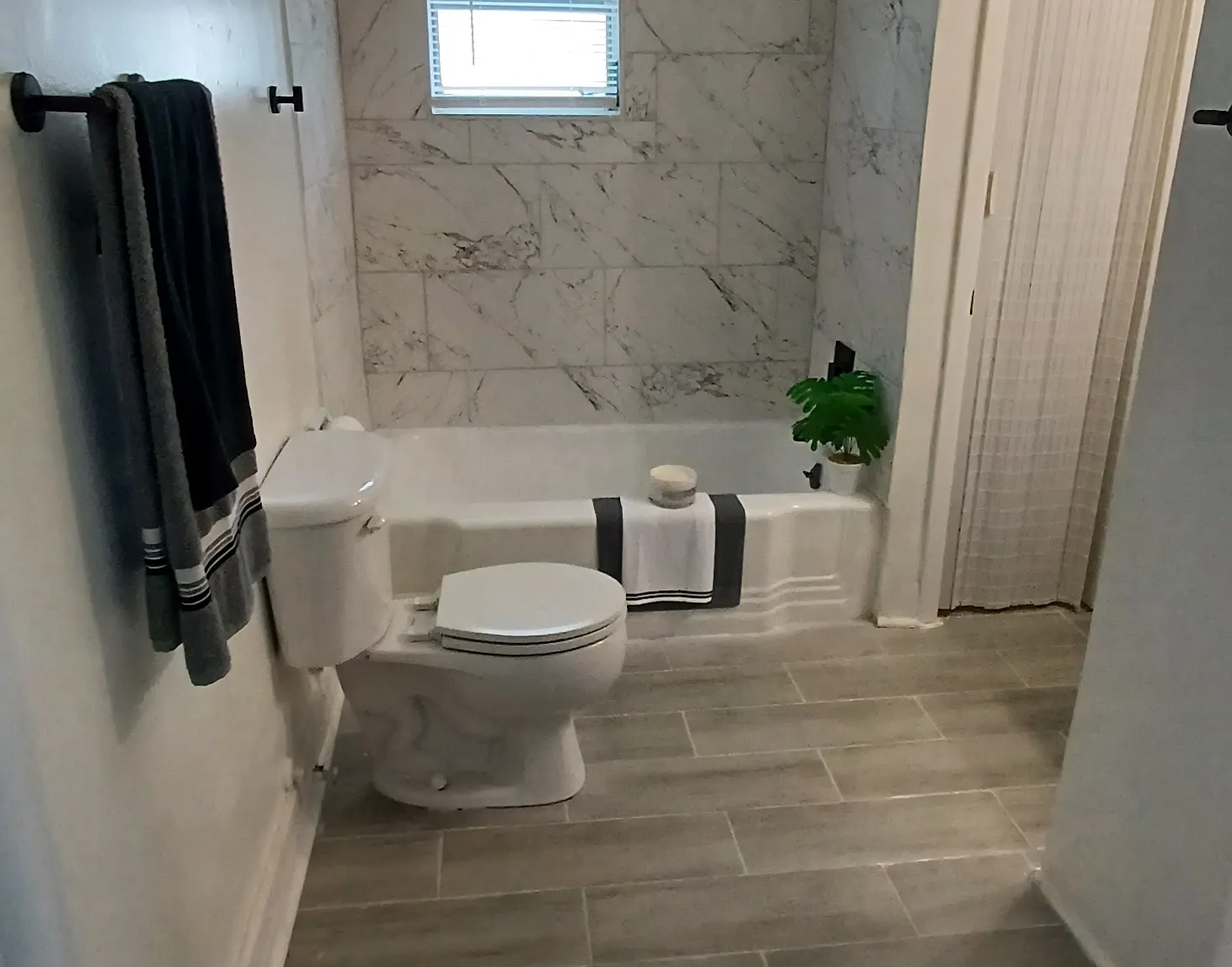 9124 8th Ave — Photo 3
