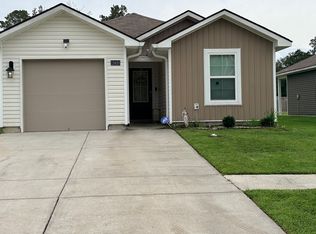 12420 Orchid Ln, Walker, LA 70785