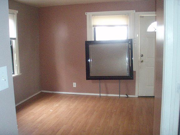 2nd image of 7476 Hazel Ave