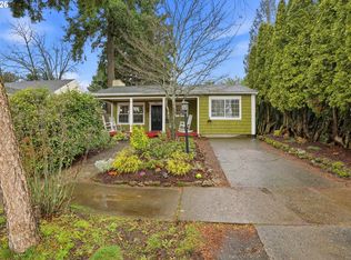 5933 SE Haig St, Portland, OR