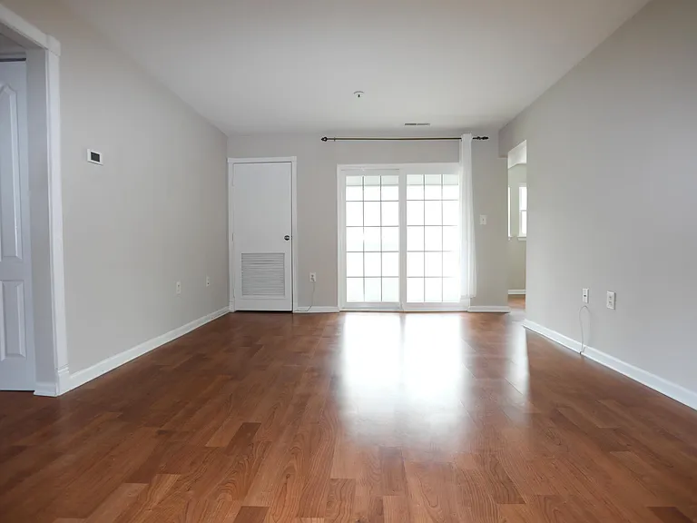 8399 Montgomery Run Rd #H — Photo 28