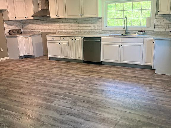 2nd image of 851 W Highway 25 #70