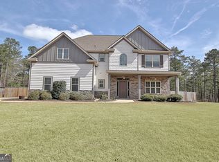 201 Fox Hall Xing E, Senoia, GA 30276