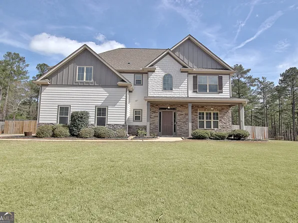 201 Fox Hall Xing E, Senoia, GA 30276