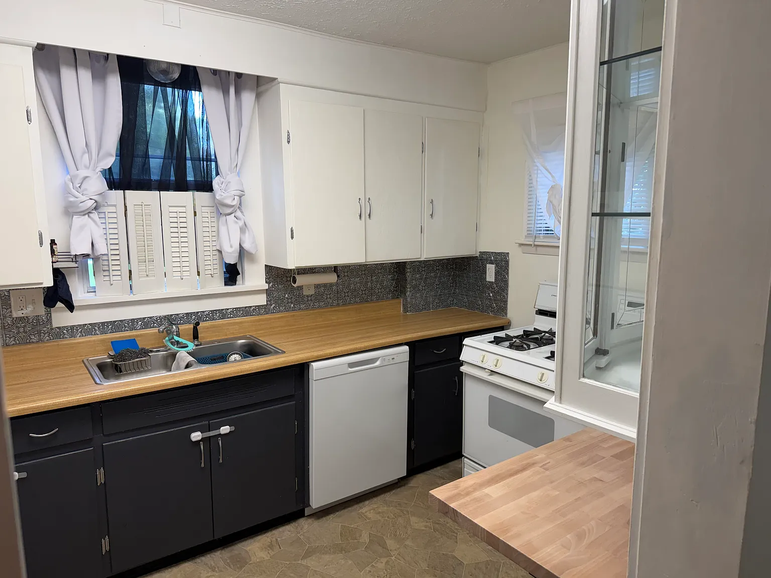 2 bed, 936 sqft, $1,175 — Photo 4