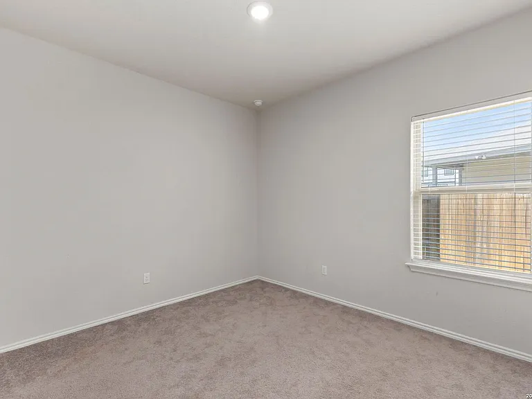 10019 Rancho Real Rd — Photo 12