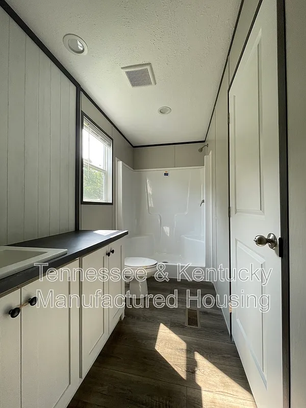 3 bed, 2.0 bath, 1000 sqft, $1,200 — Photo 4