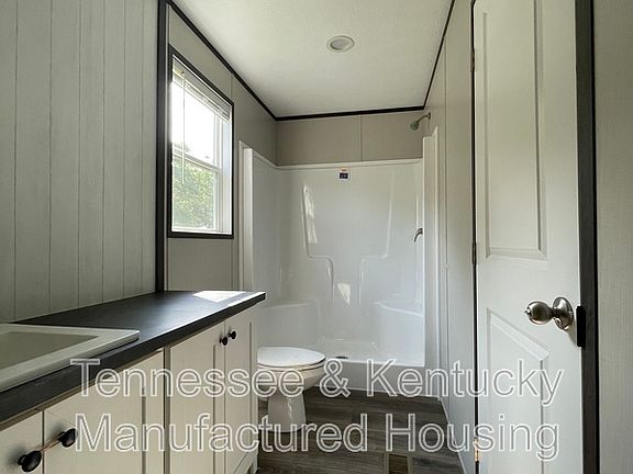 4th image of 339 Hillsdale Estates Ln