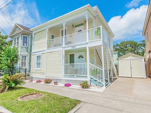 Upstairs unit with private driveway