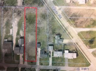 5822 Lake Rd, Mentor, OH 44060