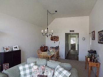 4th image of 1809 Peyton Ave Unit 312