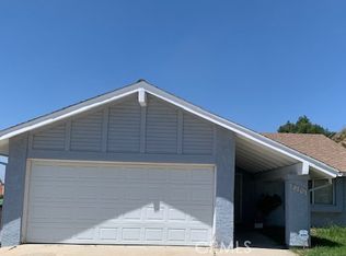 14101 Claywood Ave, Sylmar, CA 91342