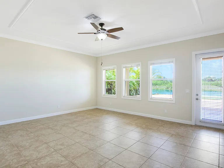 12101 SW Aventino Dr — Photo 14