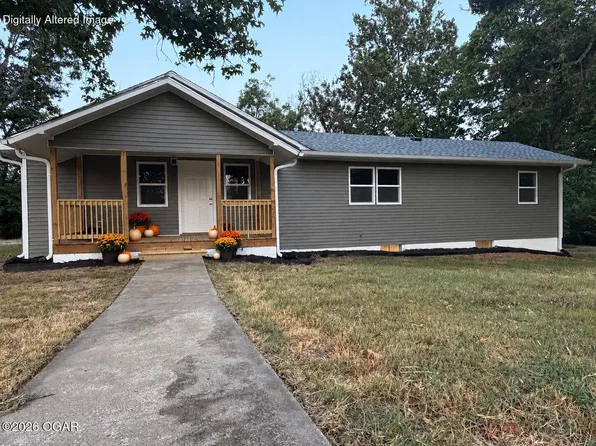 7645 Carver Rd #B, Neosho, MO 64850
