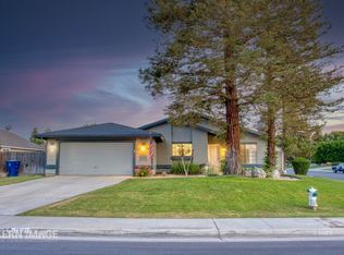 13121 Amanda Ct, Bakersfield, CA