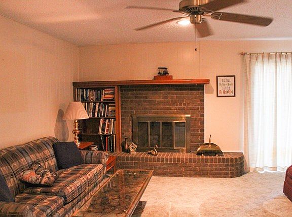 4th image of 3601 S Oxford Dr