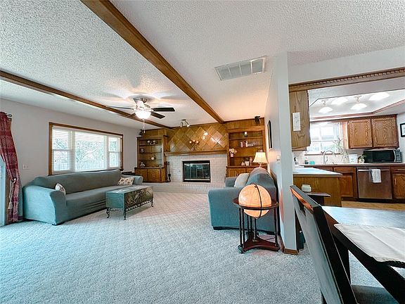 5th image of 10428 Dover Dr