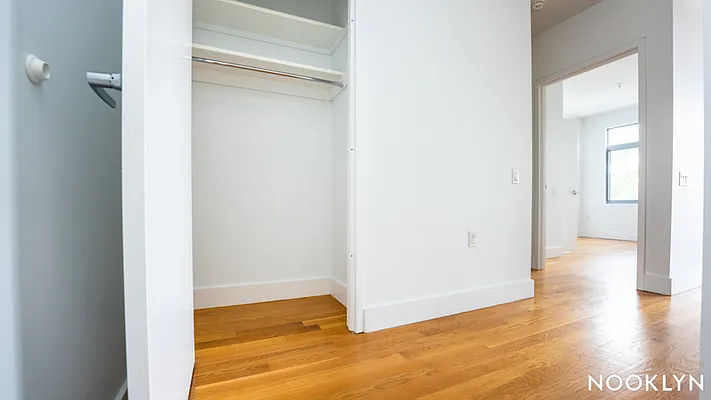 Rented by Nooklyn NYC LLC | media 11