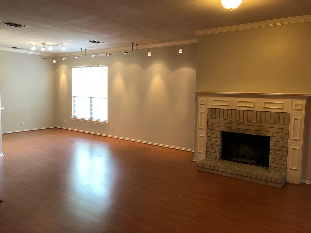 Building Photo - 12315 Stable Square Dr