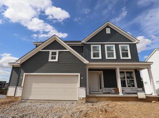 1072 Quarry Oak Dr, Grove City, OH 43123