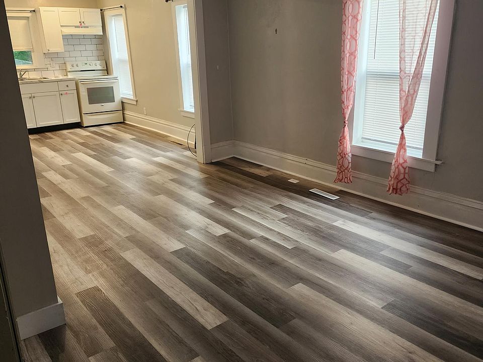 2nd image of 1616 7th St
