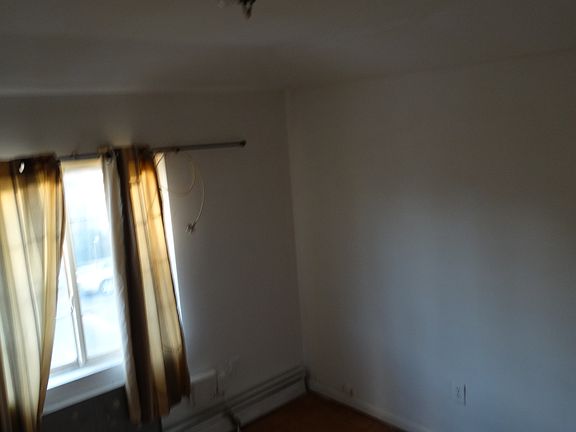 5th image of 10845 172nd St #2