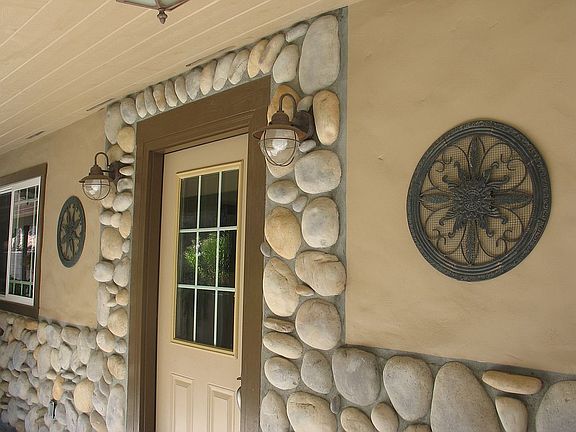 Caretakers unit main ent.