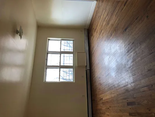 Rented by PMG Real Estate  | media 3