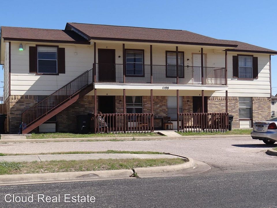 1st image of 1108 Eastside Dr APT D