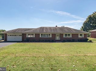 285 W Chestnut Hill Rd, Newark, DE 19713