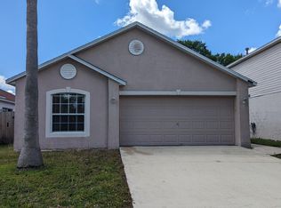 7258 Lawn Tennis Ln, Jacksonville, FL 32277