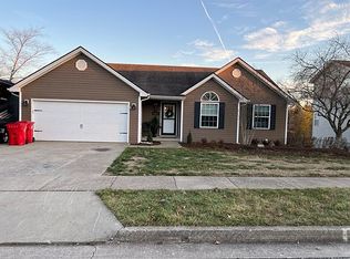 212 Bridgeside Dr, Nicholasville, KY 40356