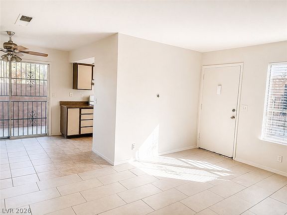 5th image of 4338 Caliente St APT 15