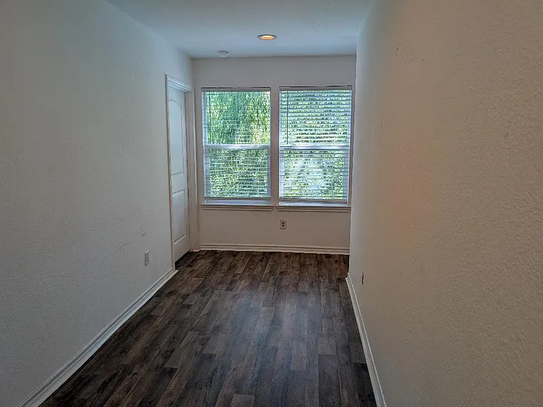 16729 Meadowcroft — Photo 7