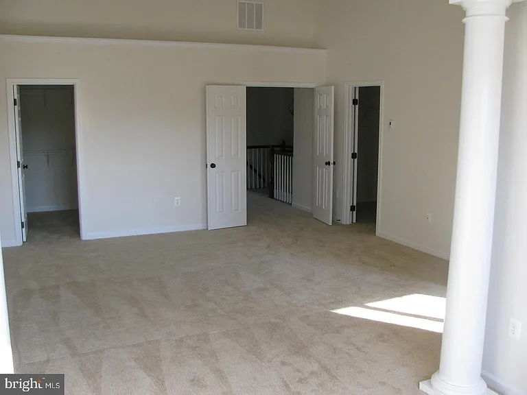 23247 Hanworth St — Photo 17