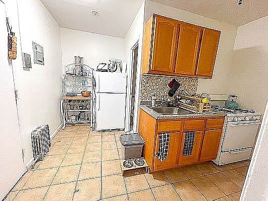 4th image of 25814 Homeland Ave #0