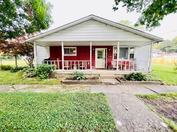 226 S Adams St, Knightstown, IN 46148